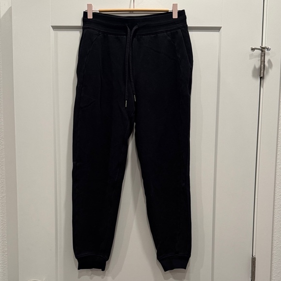Lululemon black scuba jogger sweat pants - Picture 1 of 6